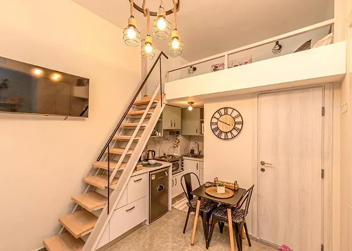 A Unique Loft Daire